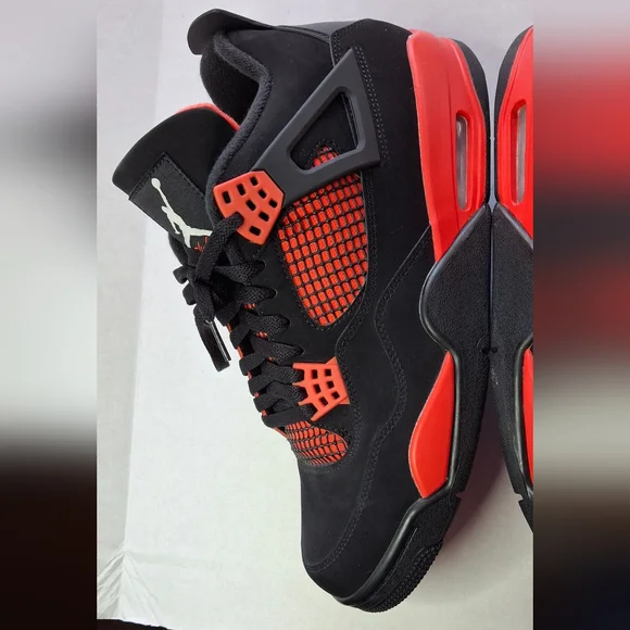 Jordan 4 Retro Red Thunder